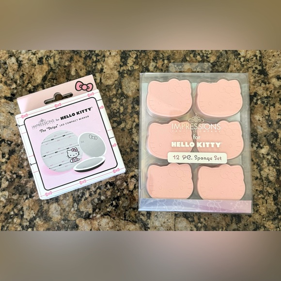 Hello Kitty LED Compact Mirror & 12 pc Make Up Sponge Set by Expressions - Picture 1 of 10